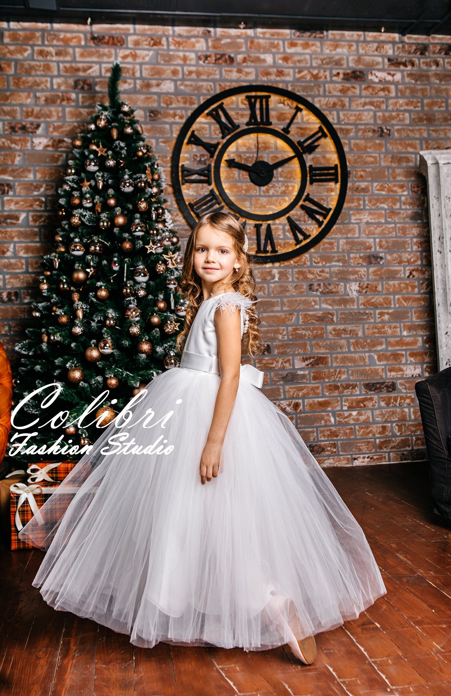 Ivory flower girl dress with feathers Pearl baby girl dress long skirt Open back tulle girl dress Wedding dress