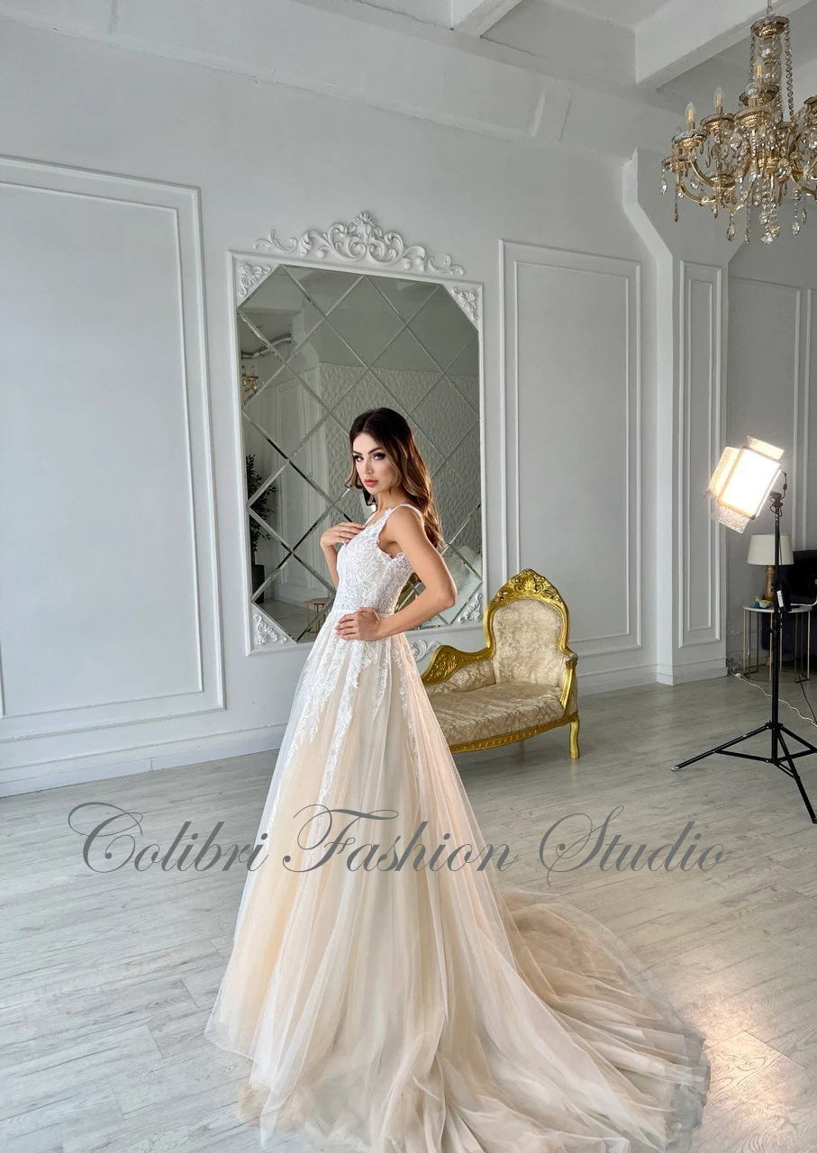 Wedding dress a-line, Long wedding dress, Tulle wedding dress, Sleeveless bridal gown, Wedding dress with train, Bridal gown lace