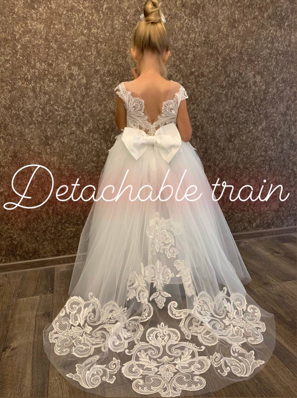 Flower girl dress, Ivory flower girl dress, Lace flower girl dress, Tulle flower dress, Flower girl dress with train, White girl dress