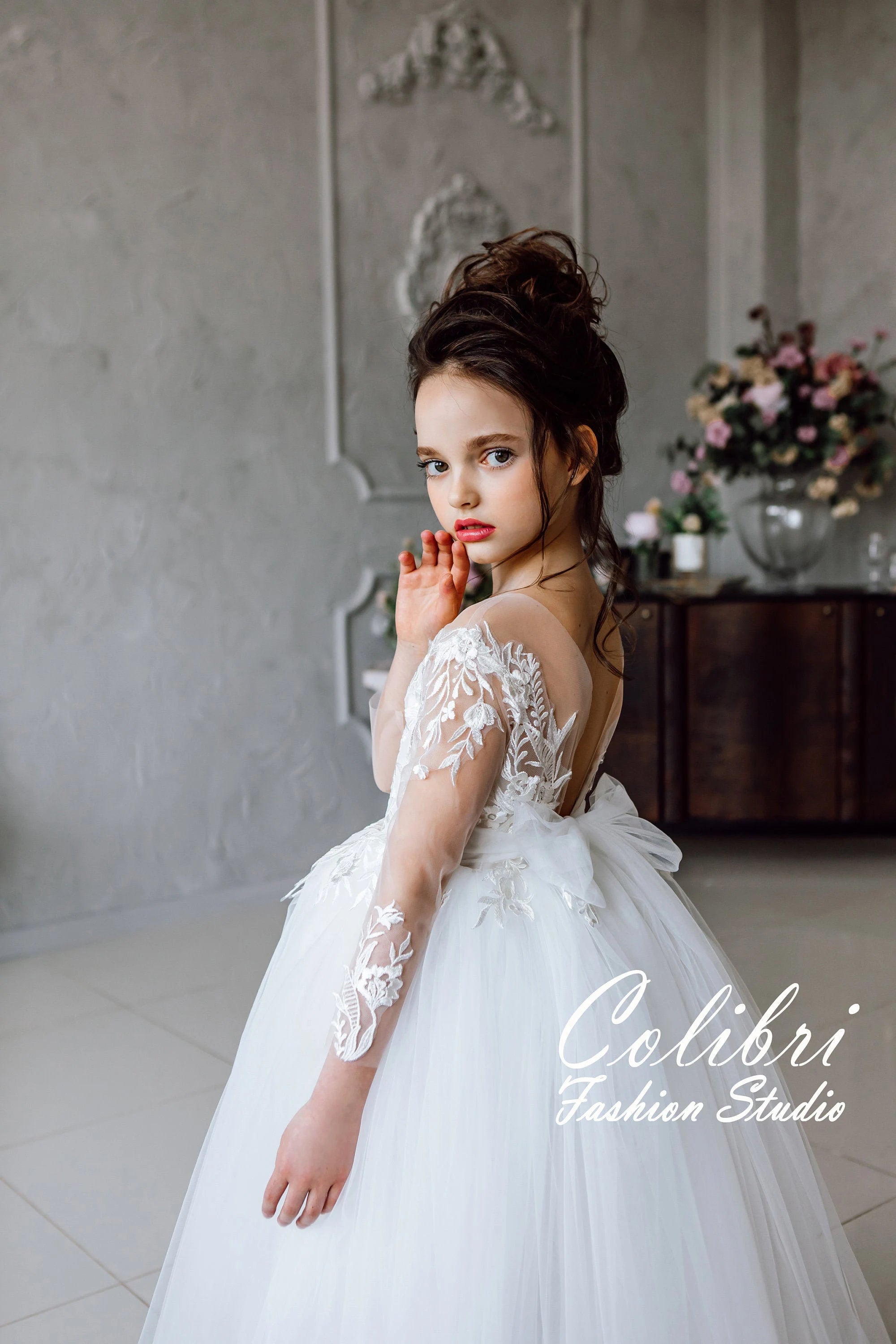 Lace flower girl wedding dress Birthday girl dress with sleeves ivory Floral dress boho with tulle skirt Tutu dress