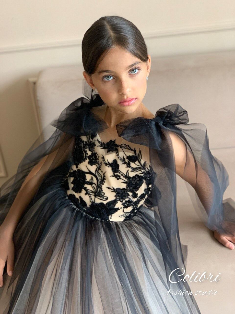 Flower girl dress, Lace girl dress, Tulle flower dress, Tutu girl dresses, Black flower dress, Toddler dress, Princess dress