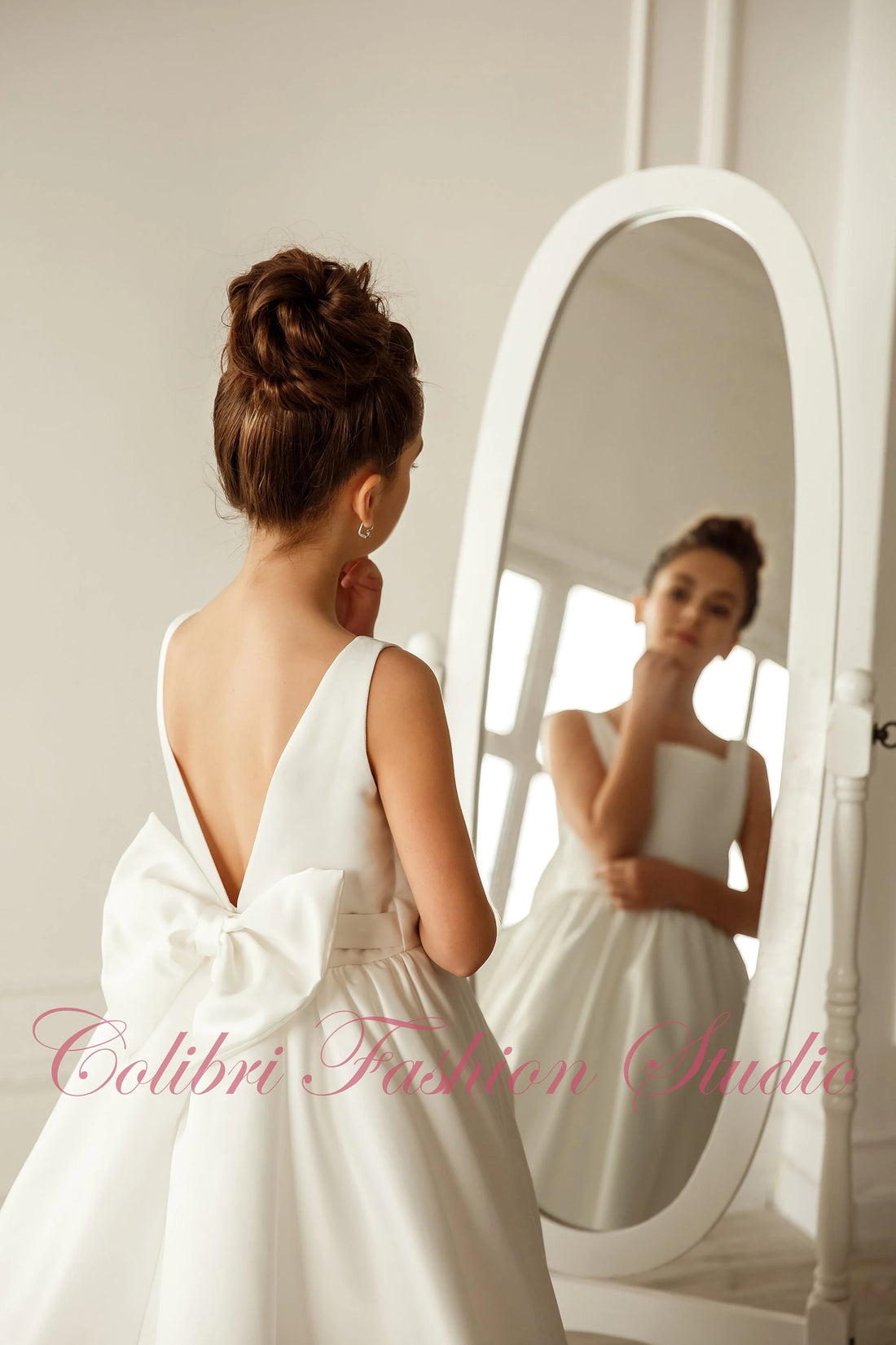 Tutu flower girl dress, Ivory girl dress, Flower girl dress with train, First communion dress, Satin girl dress, flower girl dress with bow