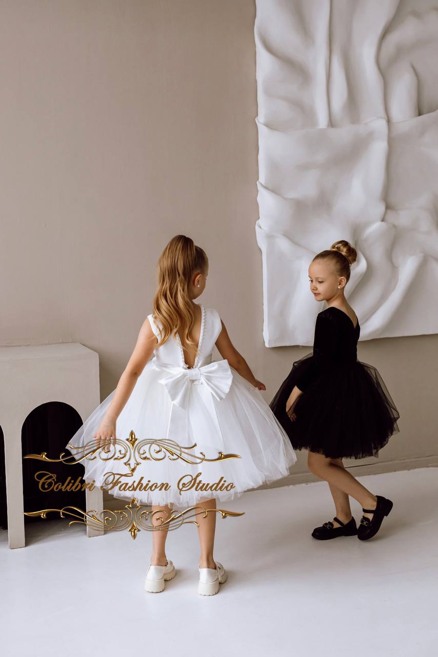 Tutu flower girl dress, Ivory girl dress, Open back flower girl dress, Girl dress with big bow, Party girl dress ivory, Girl dress tulle